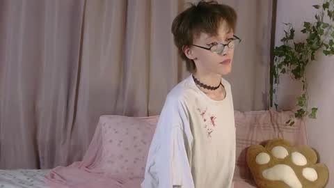 NextVibe1 online show from April 29, 5:52 pm