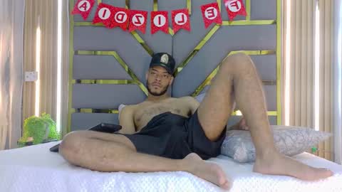 neytanmalcon online show from February 13, 7:10 pm