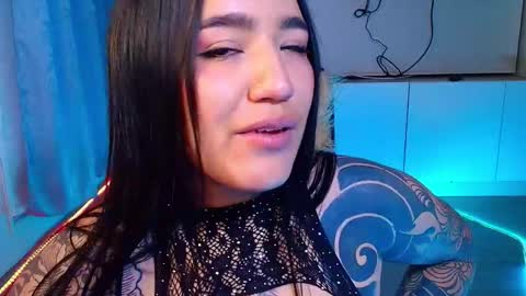Snapshot of neytiri_san chatting on April 26, 5:16 am Valery Gonzales online show from April 26, 5:16 am