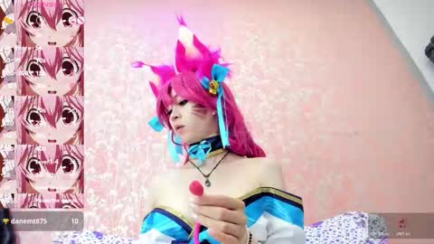 Snapshot of nezuko_mitsuri chatting on October 17, 5:59 pm NEZUKO MITSURI online show from October 17, 5:59 pm