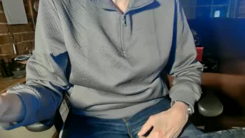 Snapshot of nfgwholoves2cum chatting on June 1, 12:56 am NFG Nice Friendly Guy Dick online show from June 1, 12:56 am