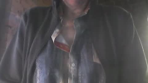 Snapshot of nfgwholoves2cum chatting on June 16, 11:57 am NFG Nice Friendly Guy Dick online show from June 16, 11:57 am