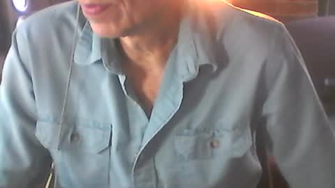 Snapshot of nfgwholoves2cum chatting on June 29, 10:10 pm NFG Nice Friendly Guy Dick online show from June 29, 10:10 pm