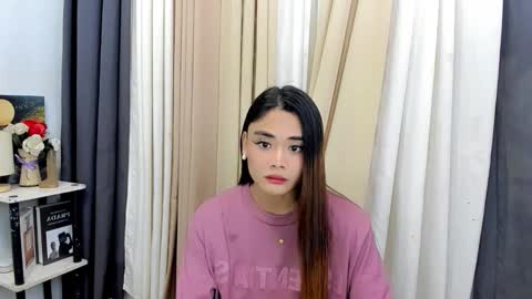 Snapshot of nhics_and_hades chatting on February 3, 12:53 am nhics and hades online show from February 3, 12:53 am