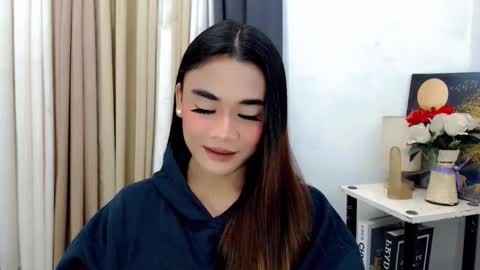 Snapshot of nhics_and_hades chatting on February 18, 12:50 am nhics and hades online show from February 18, 12:50 am