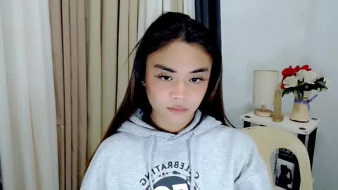 Snapshot of nhics_and_hades chatting on February 21, 12:44 am nhics and hades online show from February 21, 12:44 am