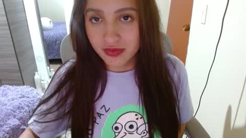 Snapshot of nia_cop chatting on January 14, 4:07 am Dani online show from January 14, 4:07 am