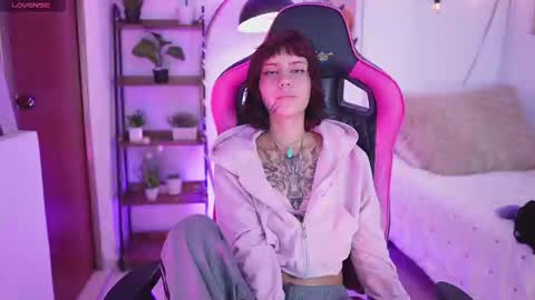 samanta online show from March 10, 10:45 pm