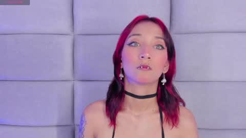 Nia online show from April 16, 12:39 pm