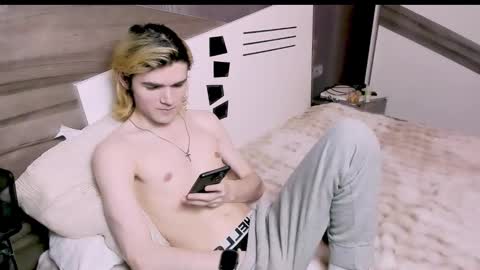 Nick PVT is open FanslyTwitter - Nic kycb online show from March 14, 6:02 pm