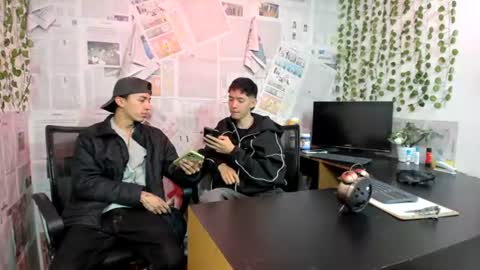 nice_boys11 online show from June 20, 1:25 pm