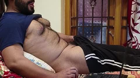 Robin online show from December 16, 12:06 pm