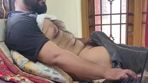 Robin online show from February 14, 9:13 am