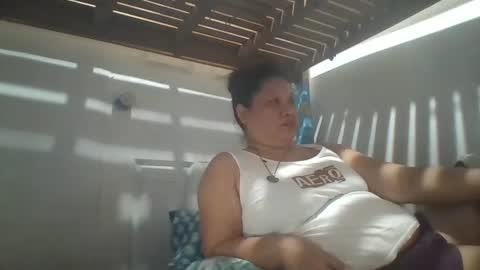 Snapshot of niceasianpussy chatting on March 3, 2:47 am niceasianpussy online show from March 3, 2:47 am