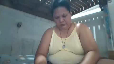 Snapshot of niceasianpussy chatting on June 11, 2:33 am niceasianpussy online show from June 11, 2:33 am