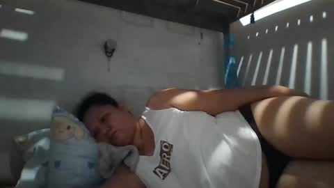 Snapshot of niceasianpussy chatting on June 15, 9:06 pm niceasianpussy online show from June 15, 9:06 pm