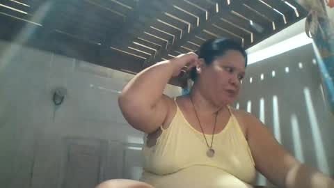 Snapshot of niceasianpussy chatting on July 17, 12:50 am niceasianpussy online show from July 17, 12:50 am