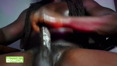 Snapshot of nicebbc7 chatting on October 17, 10:56 pm Black Tarzan online show from October 17, 10:56 pm