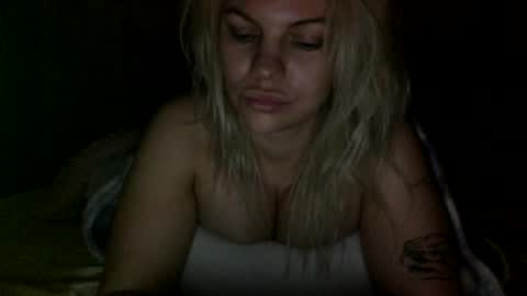 Snapshot of nicecolddrink2 chatting on January 11, 1:01 pm Amber online show from January 11, 1:01 pm