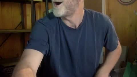 Snapshot of nicedickdave77 chatting on May 1, 8:35 pm nicedickdave77 online show from May 1, 8:35 pm