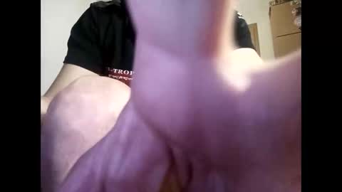 nicefuck0077 online show from April 15, 11:16 pm