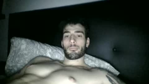 Snapshot of nicegguy9826 chatting on March 11, 7:36 am nicegguy9826 online show from March 11, 7:36 am