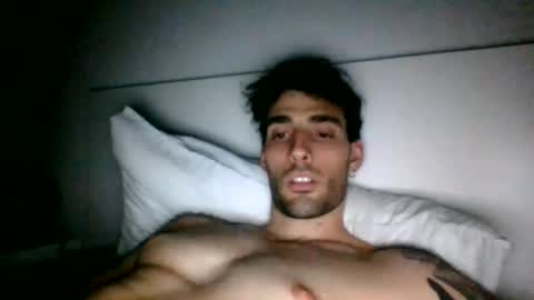 Snapshot of nicegguy9826 chatting on June 22, 12:13 am nicegguy9826 online show from June 22, 12:13 am