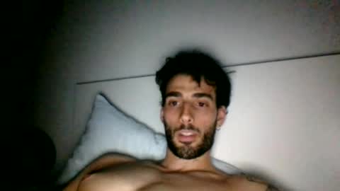 Snapshot of nicegguy9826 chatting on July 5, 5:09 pm nicegguy9826 online show from July 5, 5:09 pm