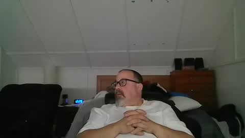 niceguy7208 online show from November 10, 5:28 am