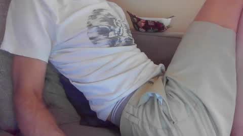 Andrew online show from March 31, 8:42 pm