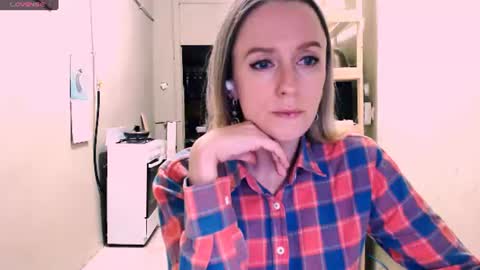 Kathrine online show from July 20, 9:39 pm