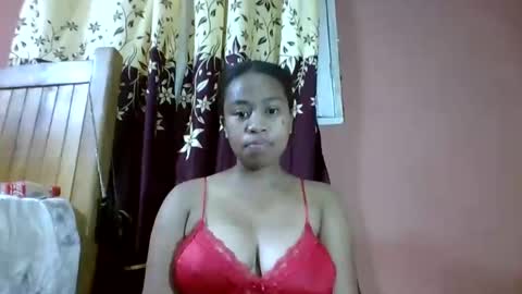 Snapshot of nicelly01 chatting on April 30, 6:20 am nicelly01 online show from April 30, 6:20 am
