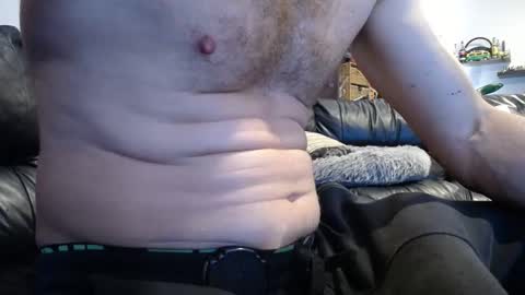 Snapshot of niceonebrov chatting on February 1, 4:55 am niceonebrov online show from February 1, 4:55 am