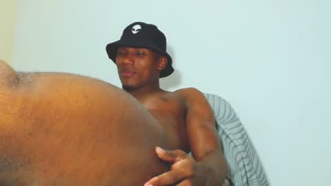 Snapshot of nicholas_smith3 chatting on January 24, 8:22 pm NICHOLAS online show from January 24, 8:22 pm