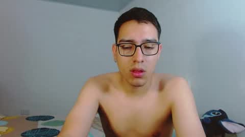 Nick online show from April 12, 4:45 pm