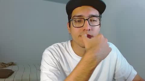 Snapshot of nicholasfinn chatting on July 7, 2:36 am Nick online show from July 7, 2:36 am