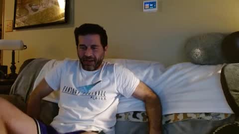 Snapshot of nichous77 chatting on February 16, 1:03 am Nick online show from February 16, 1:03 am