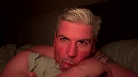 Snapshot of nick578320 chatting on September 10, 12:49 pm nick578320 online show from September 10, 12:49 pm