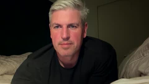 Snapshot of nick578320 chatting on April 21, 2:45 pm nick578320 online show from April 21, 2:45 pm