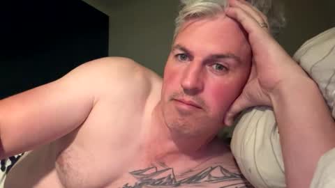 Snapshot of nick578320 chatting on April 27, 2:15 pm nick578320 online show from April 27, 2:15 pm