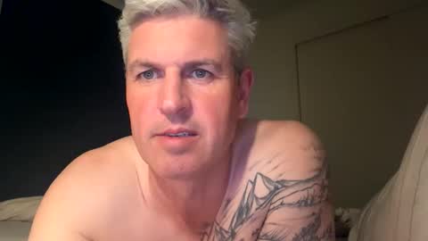 Snapshot of nick578320 chatting on April 29, 2:32 pm nick578320 online show from April 29, 2:32 pm