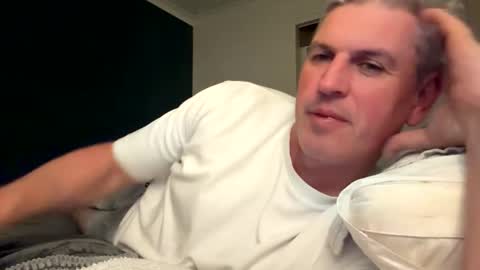 Snapshot of nick578320 chatting on May 8, 3:28 pm nick578320 online show from May 8, 3:28 pm