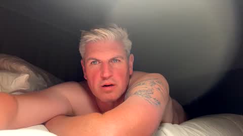 Snapshot of nick578320 chatting on June 2, 2:52 pm nick578320 online show from June 2, 2:52 pm