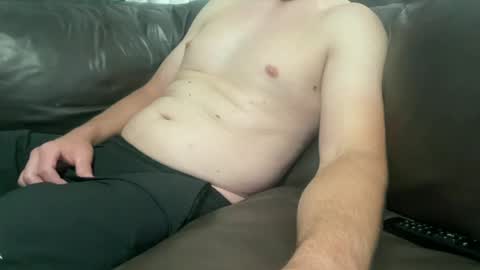 Snapshot of nick705068 chatting on July 24, 3:04 am nick705068 online show from July 24, 3:04 am
