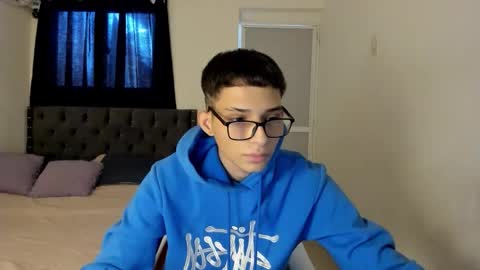 nick_master2 online show from February 12, 2:56 pm