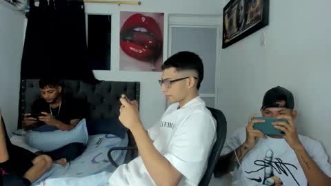 nick_master2 online show from April 13, 4:29 am