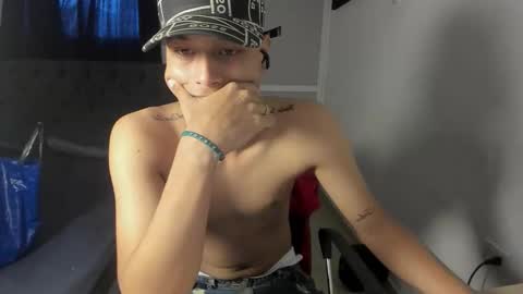 Snapshot of nick_master2 chatting on June 4, 5:52 pm nick_master2 online show from June 4, 5:52 pm