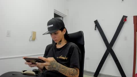 Snapshot of nick_straightboy chatting on April 14, 7:42 pm Nick online show from April 14, 7:42 pm