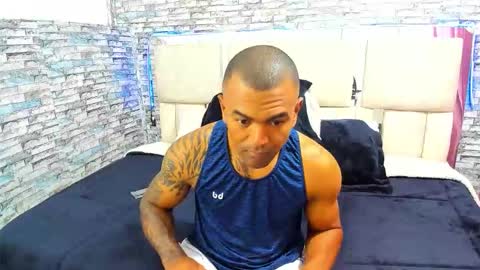 Snapshot of nick_wc chatting on November 9, 9:57 pm Nick online show from November 9, 9:57 pm