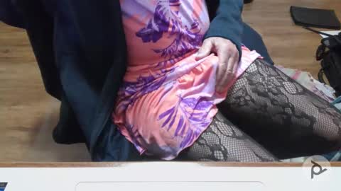 Snapshot of nickibabe1980 chatting on March 27, 5:01 pm nickibabe1980 online show from March 27, 5:01 pm
